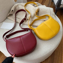 Load image into Gallery viewer, High Quality Leather Shoulder Bags Saddle Bag Women's Messenger Bag Female Retro Handbags and Purses Ladies Crossbody Packs